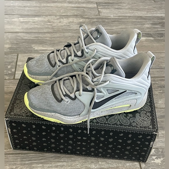 Nike KD15 TB size 10! - Picture 6 of 8